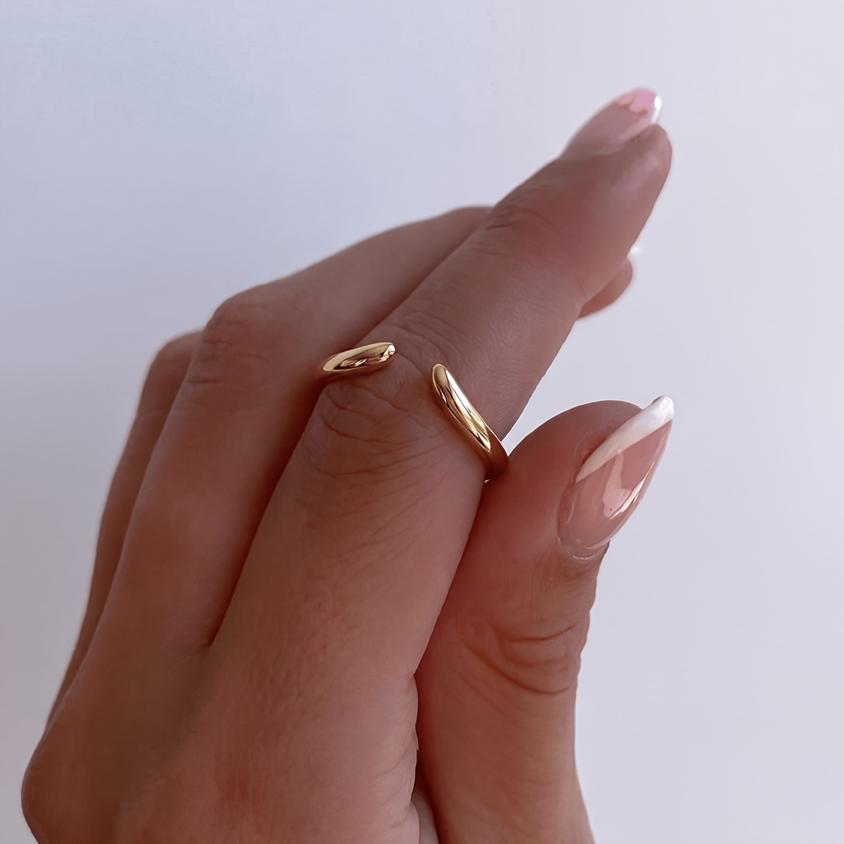 Smooth Arc Opening Design Women's Ring, Versatile